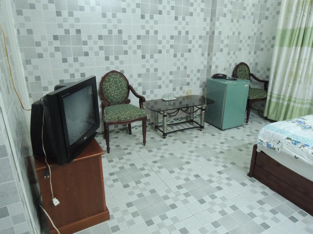 Tan Sinh Huong Hotel Хошимін Номер фото